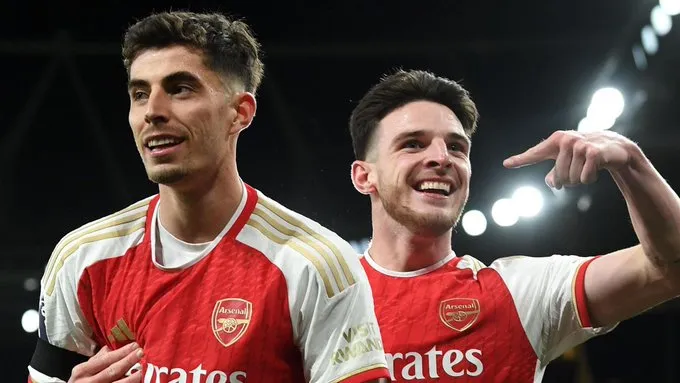 九游体育下载-替补救主！哈弗茨复出后3球2助，平均每63分钟就制造1球