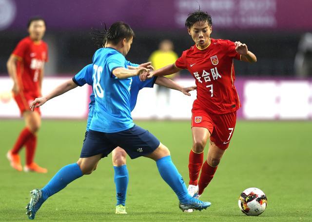 九游体育在线-【全运女足】王霜杨莉娜建功 联合队4比0北京进决赛